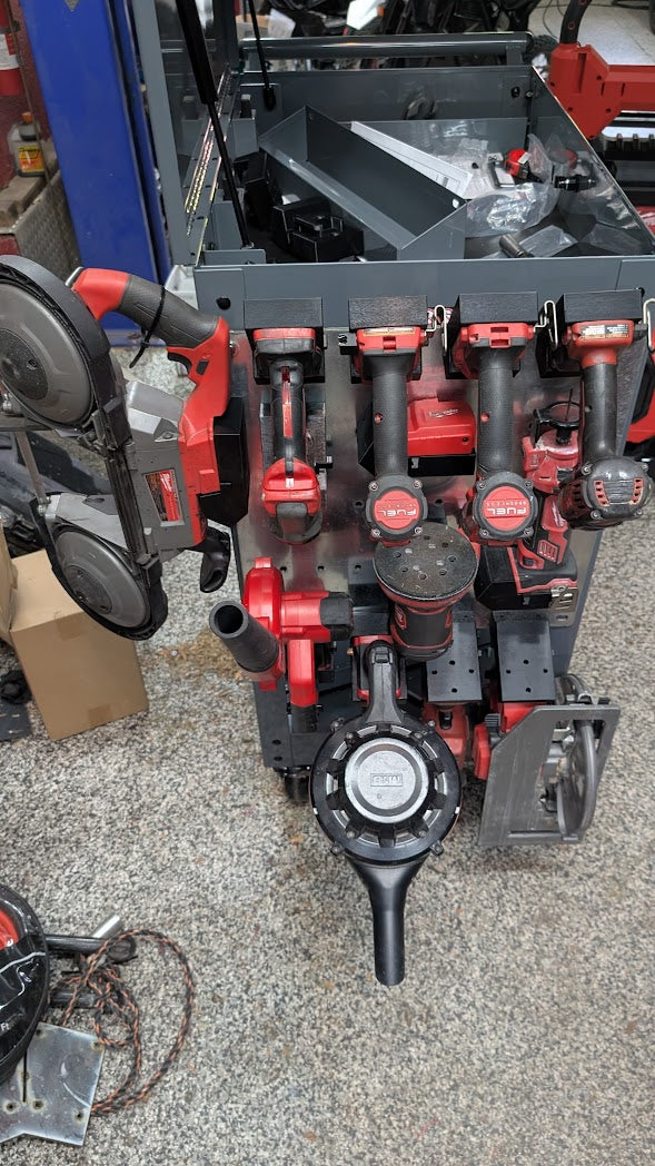 Milwaukee Tools M18 Latching Holder STL File