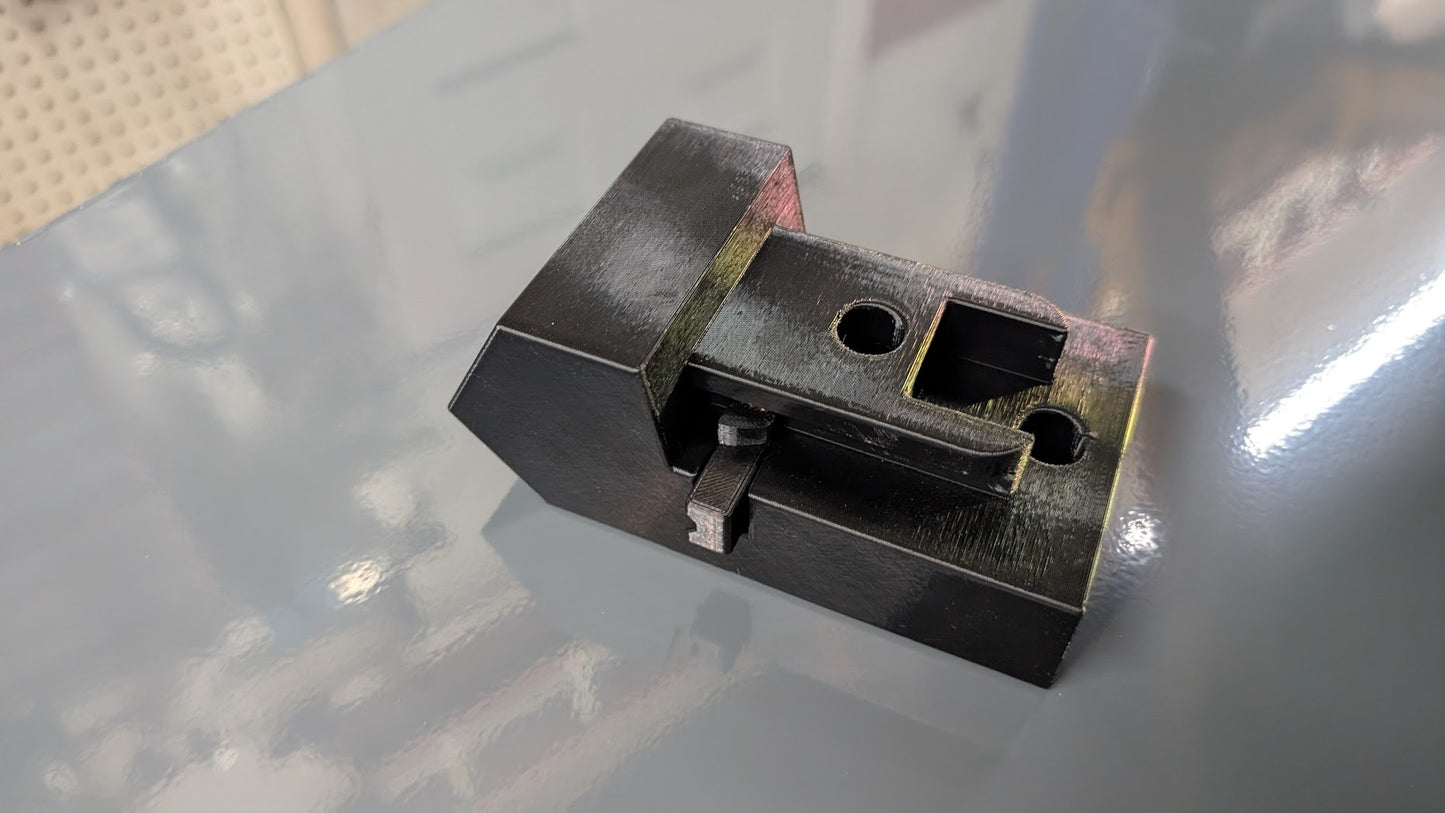 Milwaukee Tools M18 Latching Holder STL File