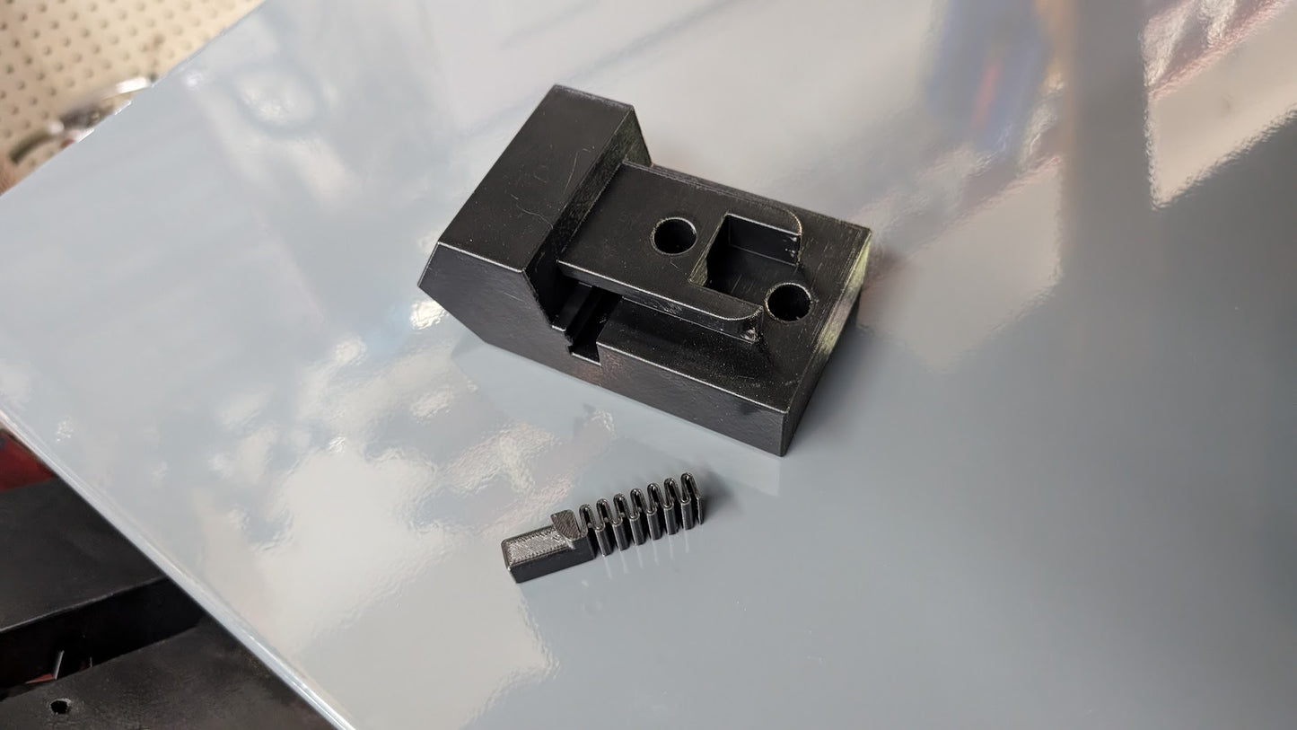Milwaukee Tools M18 Latching Holder STL File